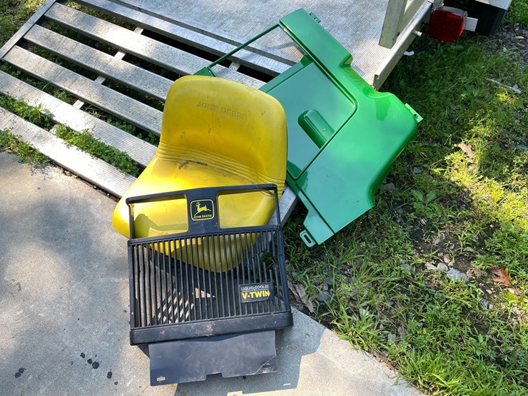 john-deere-425-image-20