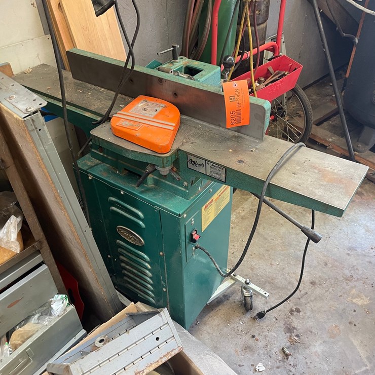 #6205 • Grizzly Jointer