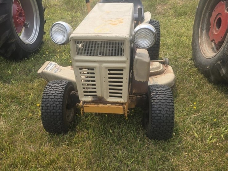 #6-•-montgomery-ward-14-speed-lawn-mower-image-3