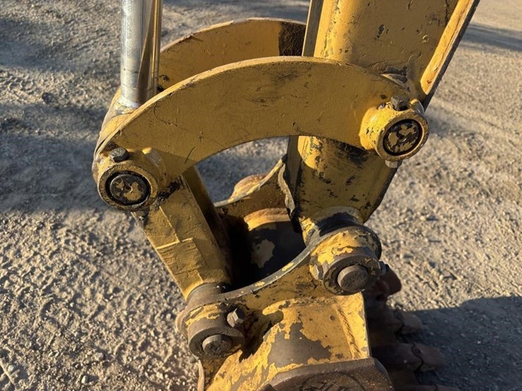 2007-caterpillar-303c-cr-image-12