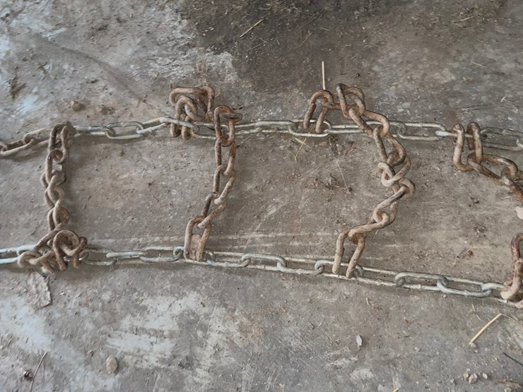#1241-•-(2)-sets-of-tire-chains-image-6