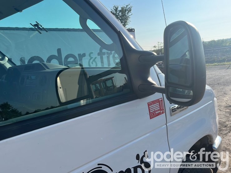 2019-ford-f450-image-31