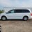 2016-chrysler-town-&-country-image-5