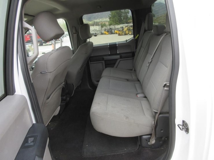 2017-ford-f150-xlt-image-8