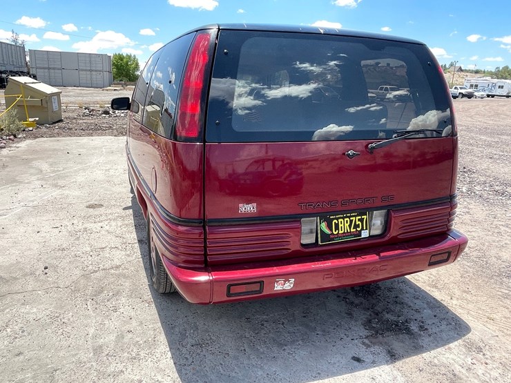 #2100-•-1990-pontiac-transport-van-se,-title-in-delay-image-48