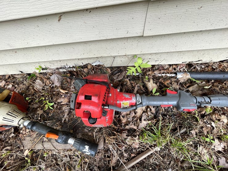 #6155-•-(3)-pole-saws-image-8