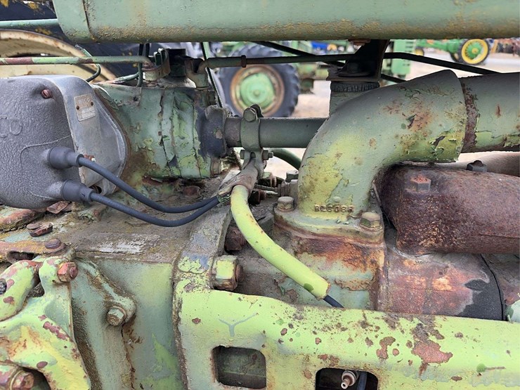 john-deere-model-b-image-32
