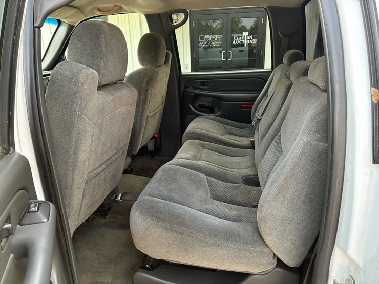 2005-chevrolet-2500-image-7