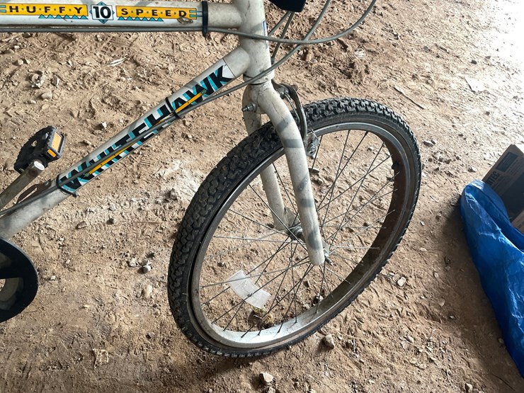 #1247-•-various-recreational-items-image-24