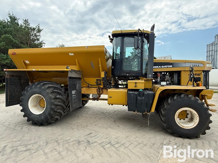 2007-cat-c9-image-4