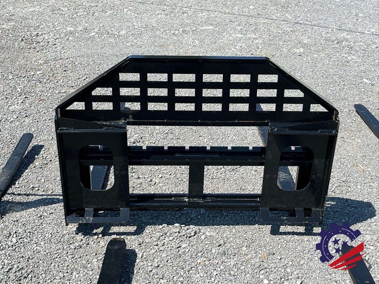 unused-2026-future-ft-dhc-skid-steer-forks---[skid-steer-attachments]-attachment-image-4