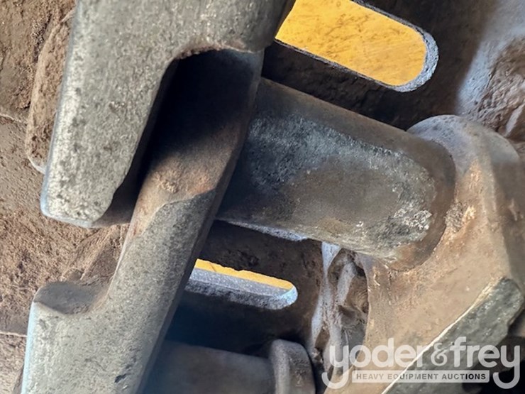2014-caterpillar-329el-image-10