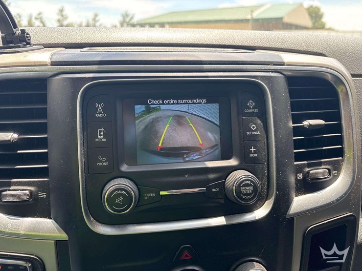 2017-dodge-1500-image-27