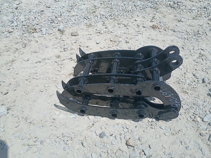 #l63-045-•-grabber-mini-excavator-attachment-image-2