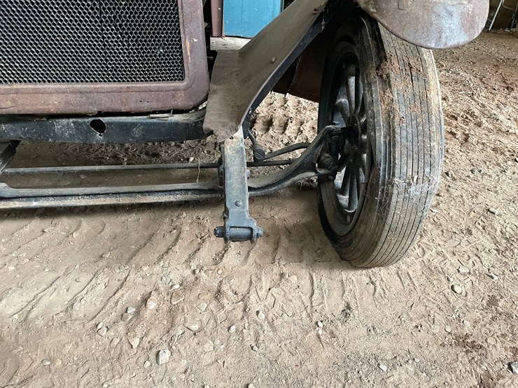 #1220-•-20's-era-chevy-pickup-(no-title)-image-22