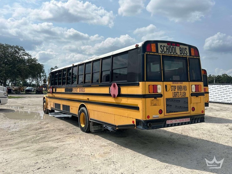 2016-freightliner-b2-image-2