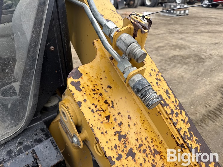 2012-caterpillar-262c-image-16