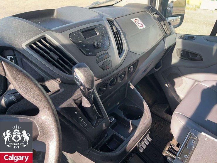 2018-ford-transit-image-15