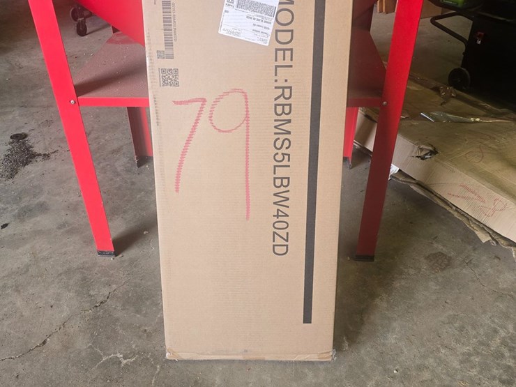 #79-•-new-in-box-heavy-duty-storage-image-1