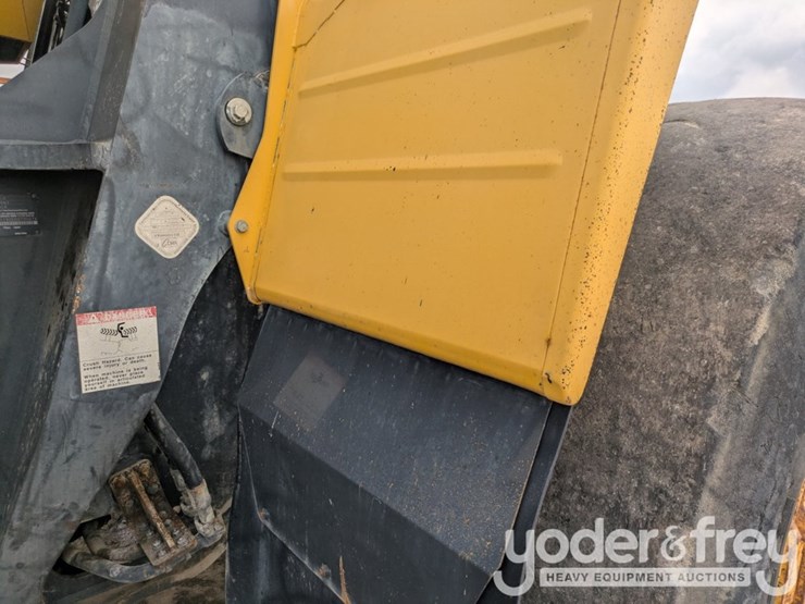 2015-komatsu-wa500-7-image-41