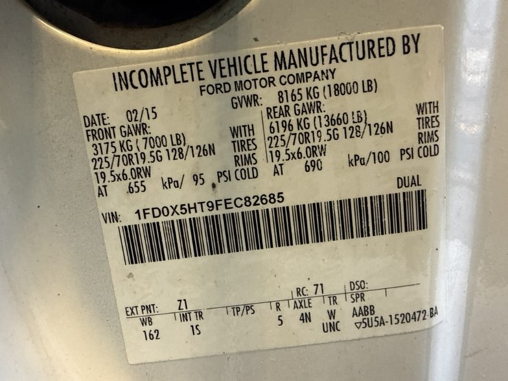 2015-ford-f550-image-23