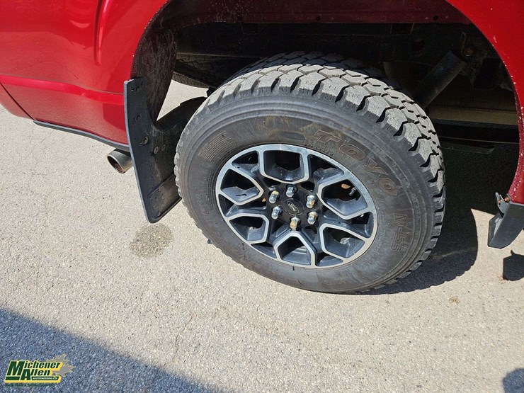 2022-ford-f150-image-11