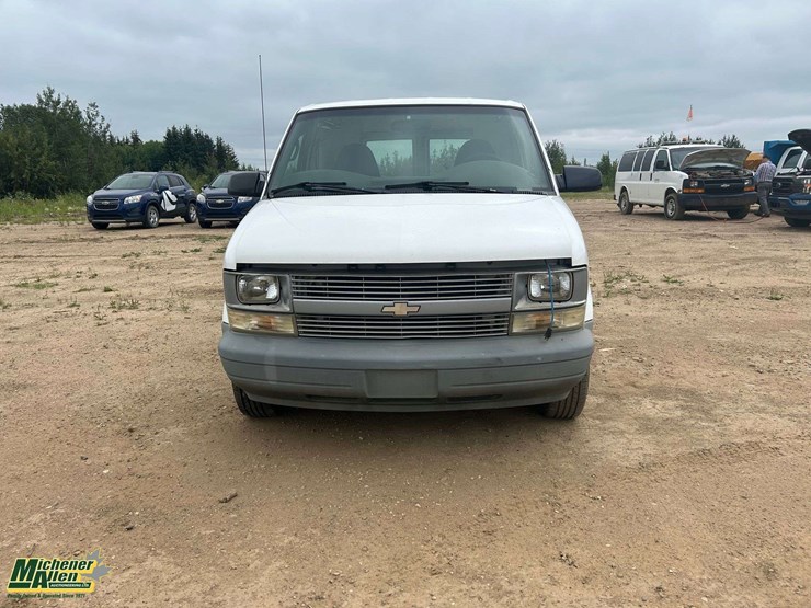 2003-chevrolet-astro-image-2
