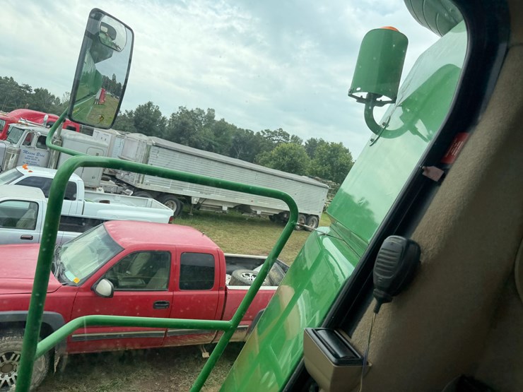 2011-john-deere-9770-sts-image-123
