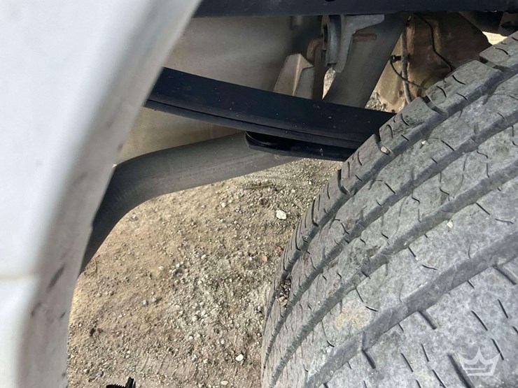 2017-ford-f150-image-31