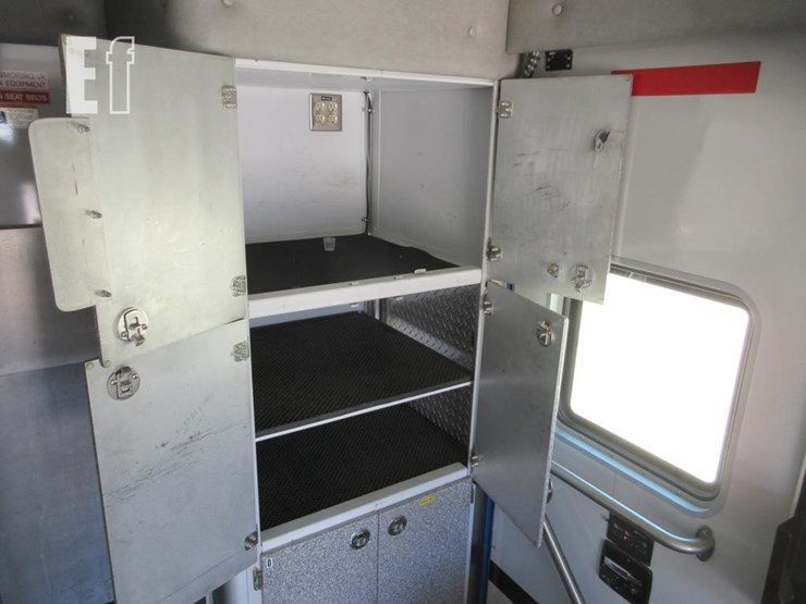 2016-kenworth-t270-image-26
