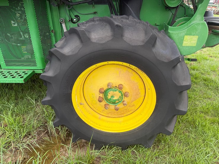 2011-john-deere-9770-sts-image-7