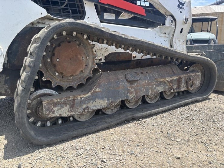 2019-bobcat-t770-image-18