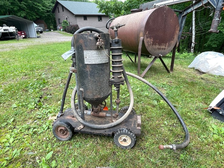 #6107-•-ruemelin-mfg.-co.-portable-sand-blaster-image-1