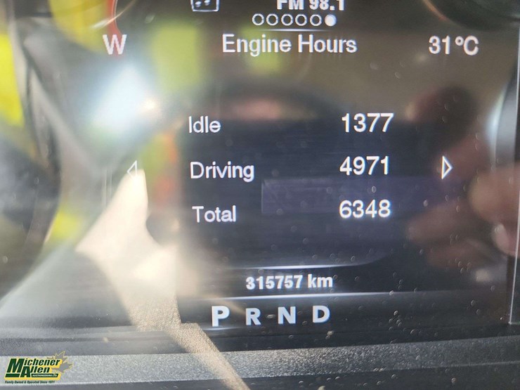 2014-dodge-2500-image-26