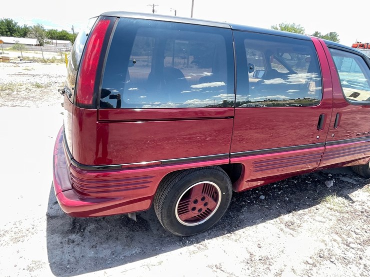 #2100-•-1990-pontiac-transport-van-se,-title-in-delay-image-66