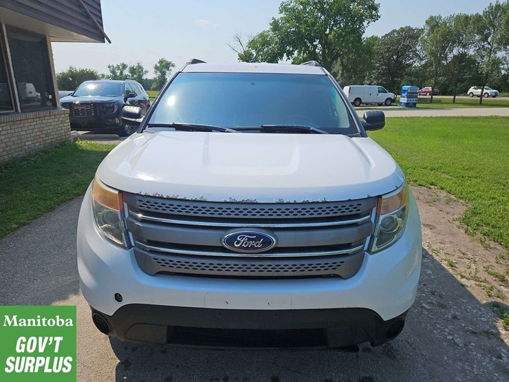 2013-ford-explorer-image-3