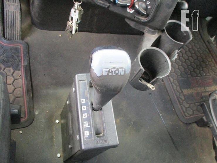 2019-western-star-4900-image-11