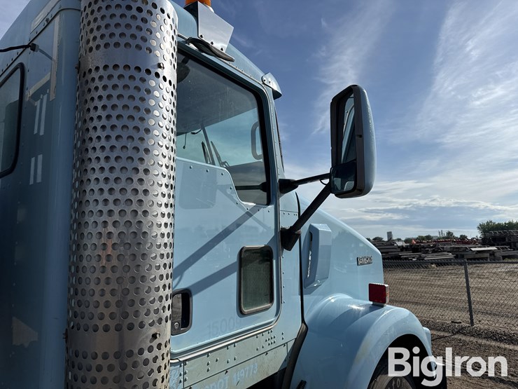 2007-kenworth-t800-image-17