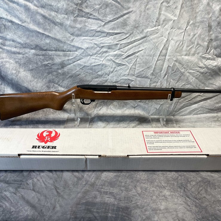 #10353 • Ruger 10 22, 22 LR Semi-Auto Rifle, SN: 254-44943
