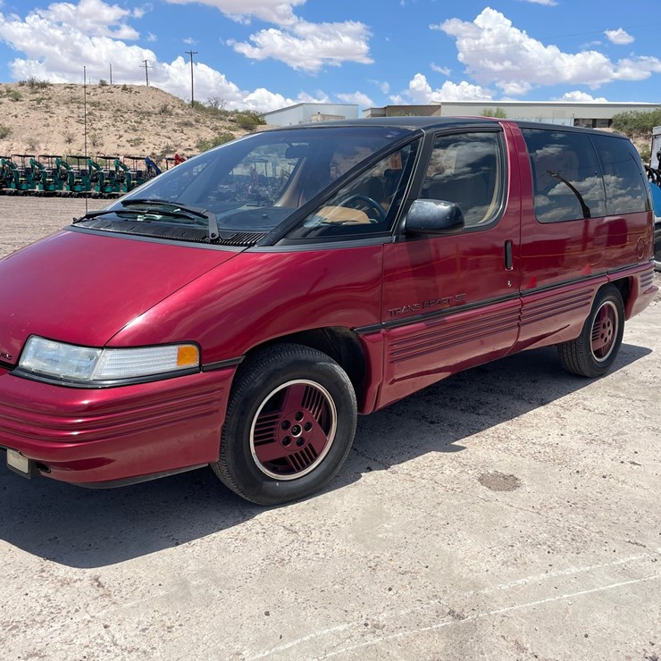 #2100 • 1990 Pontiac Transport Van SE, Title in Delay