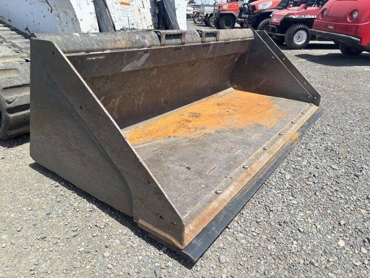 2019-bobcat-t770-image-11