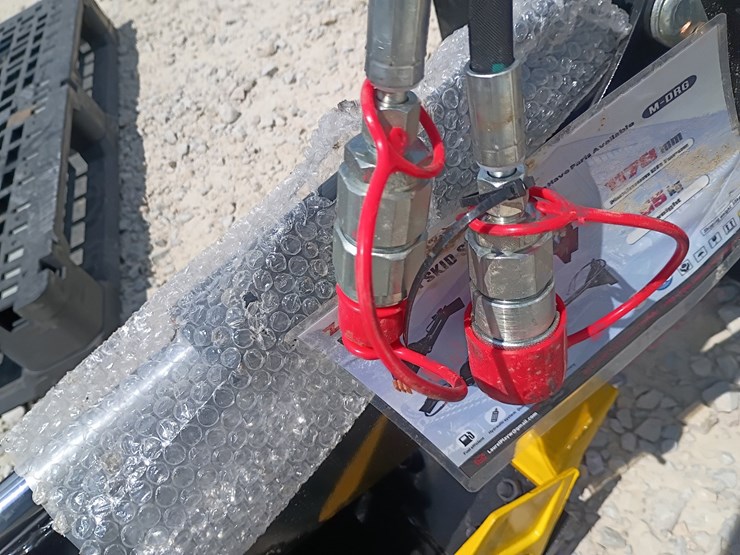 #l63-051-•-zjg-backhoe-mini-skid-steer-attachment-image-11