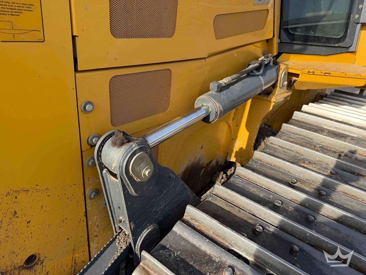 2020-deere-700k-xlt-image-25