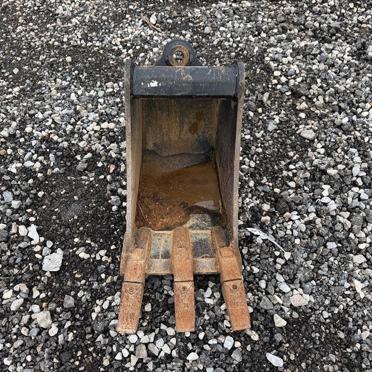 Tag 12” Excavator Bucket