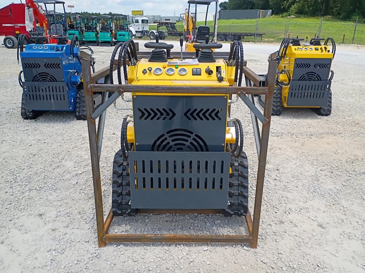 #l63-006-•-2026-zjg-380-mini-skid-steer-image-3