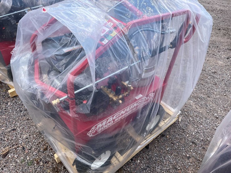 #2201-•-magnum-4000-gold-power-washer-image-5