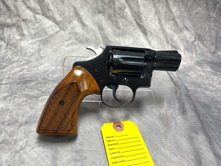 #10852-•-colt-detective-special-,-38-spl-revolver,-sn:-s35712-image-1