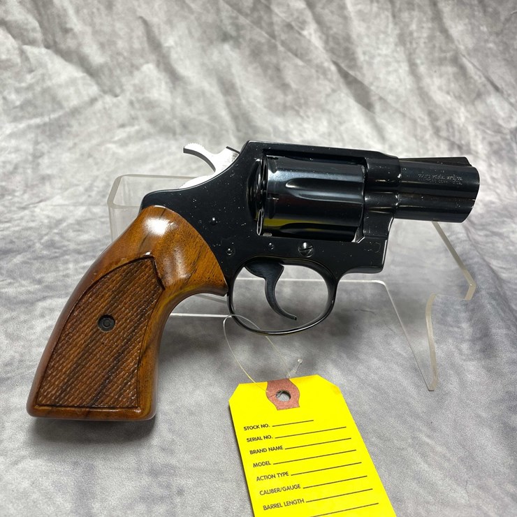 #10852 • Colt Detective Special , 38 SPL Revolver, SN: S35712