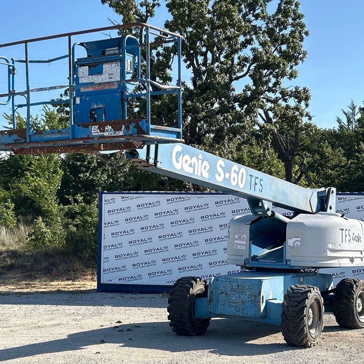 2001 Genie S-60 4x4 60ft. Telescoping Boom Lift