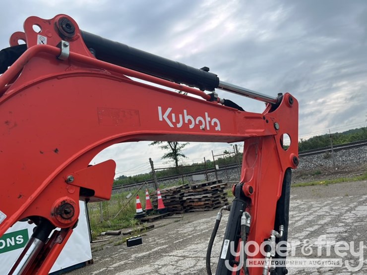 2022-kubota-u35-image-13